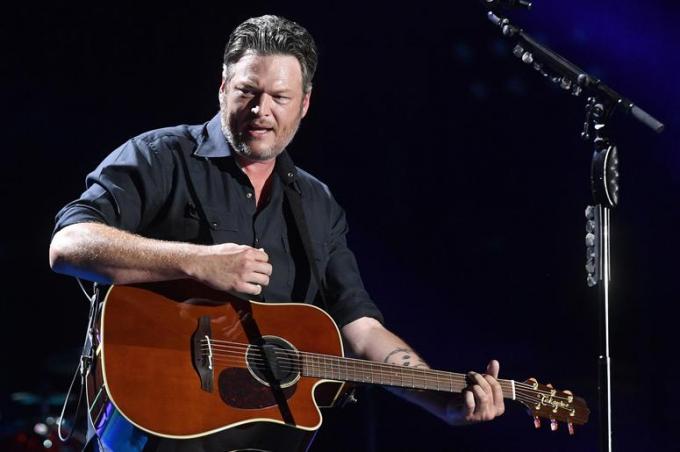 Blake Shelton at Harveys Outdoor Arena