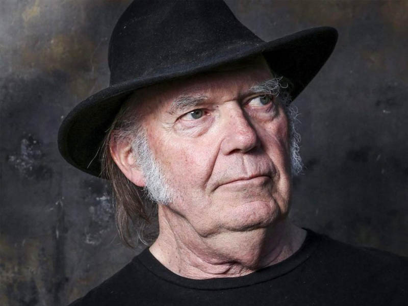 Neil Young at Harveys Outdoor Arena